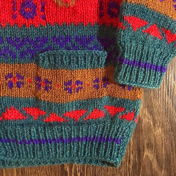 Vintage Handmade in Nepal 100% Wool Cardigan - Picture 7 of 15